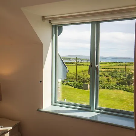 Stunning Coastal Hideaway In West Cork, Hikers Paradise