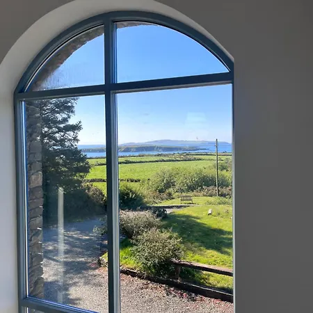 Schull Coastal Rural Hideaway