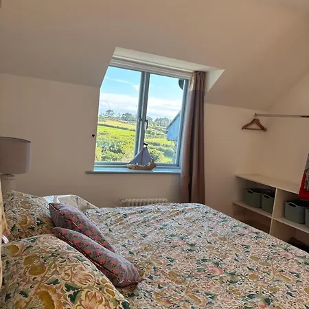 Ferienhaus Schull Coastal Rural Hideaway 5 Night Min *